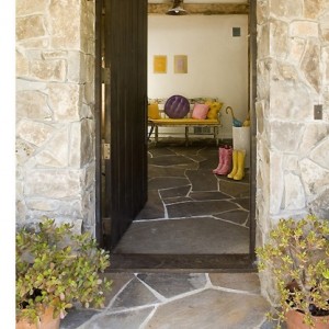 MEA-eclectic-entry